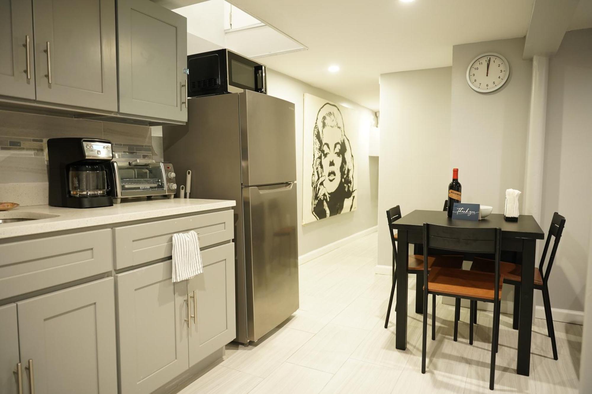 Cozy 2 Bedroom In A Lovely Forest Hills Neighborhood * Nova York