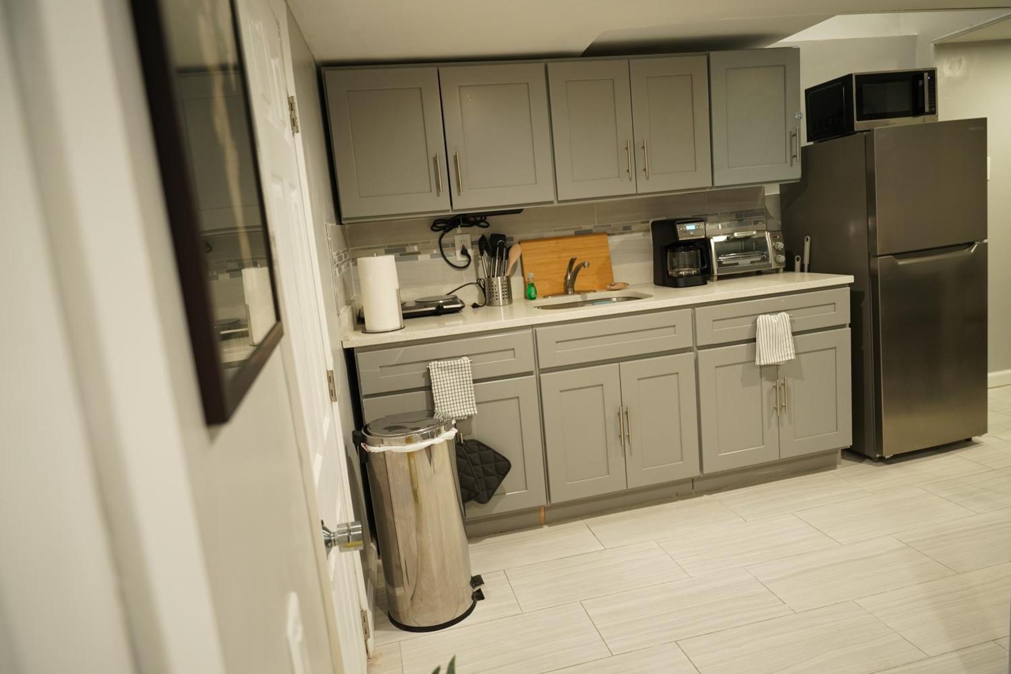 Cozy 2 Bedroom In A Lovely Forest Hills Neighborhood Apartamento *