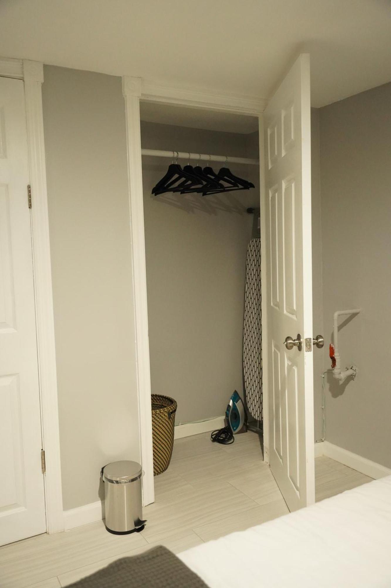 Cozy 2 Bedroom In A Lovely Forest Hills Neighborhood * Nova York